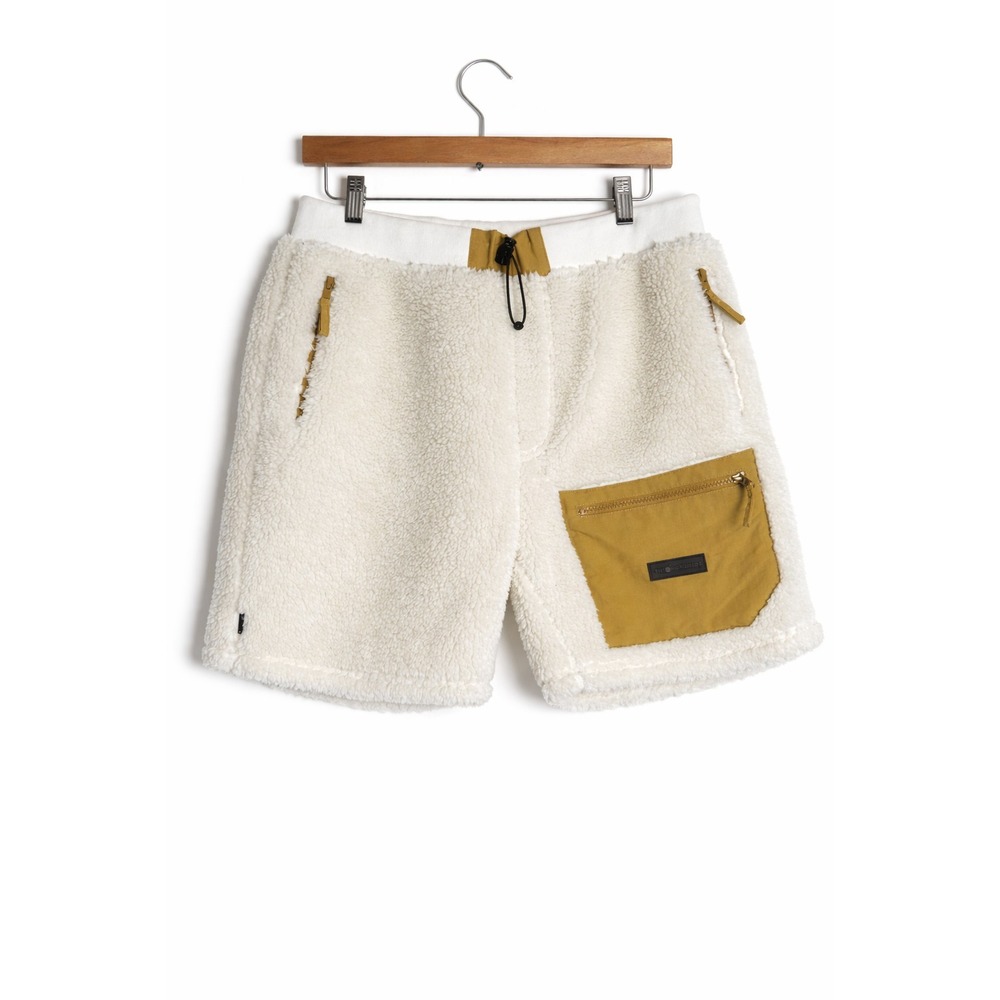 The Hundreds Men's Off White Everest Deep Pile Fleece Shorts Size Large - Picture 2 of 16